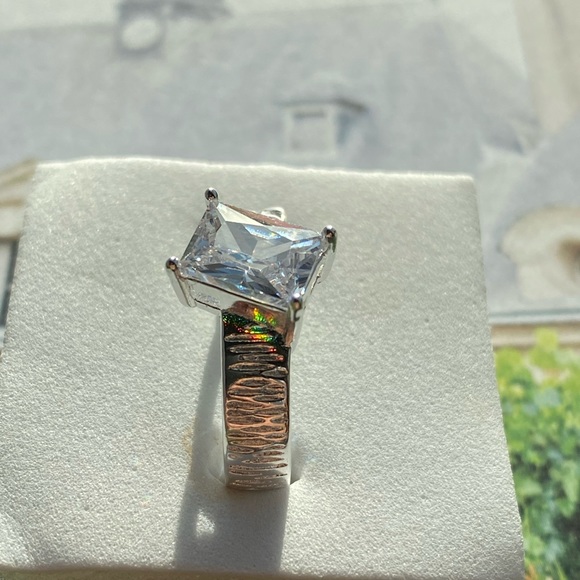 Sterling silver ring with stone 💍💎✨ - Picture 6 of 8